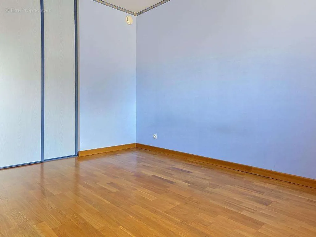 other_room