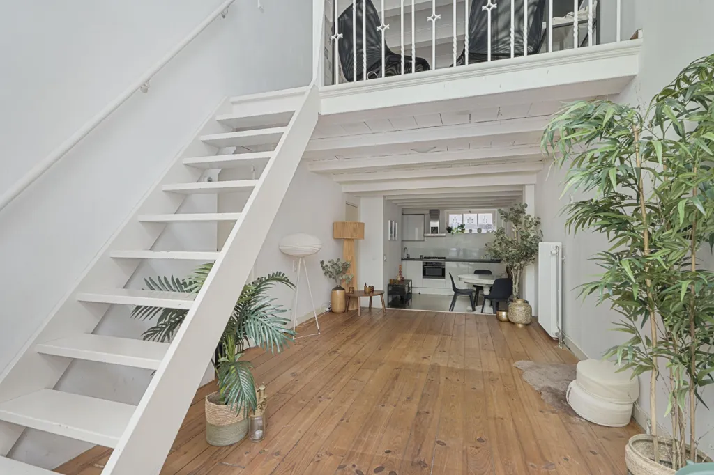 Toad - Historic Canal House with Two Units in Amsterdam