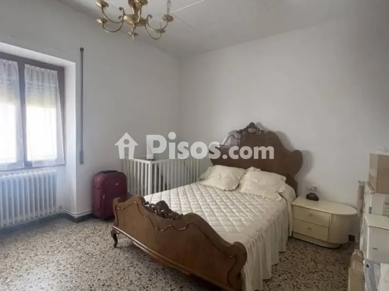 Magamistoad - Two-Storey House with Patio in Campo de Criptana