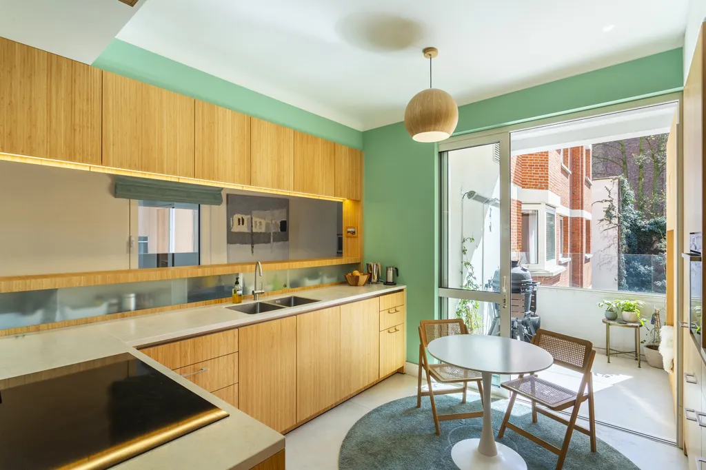 Cuisine - Appartement Art-Déco avec Terrasse à Antwerpen