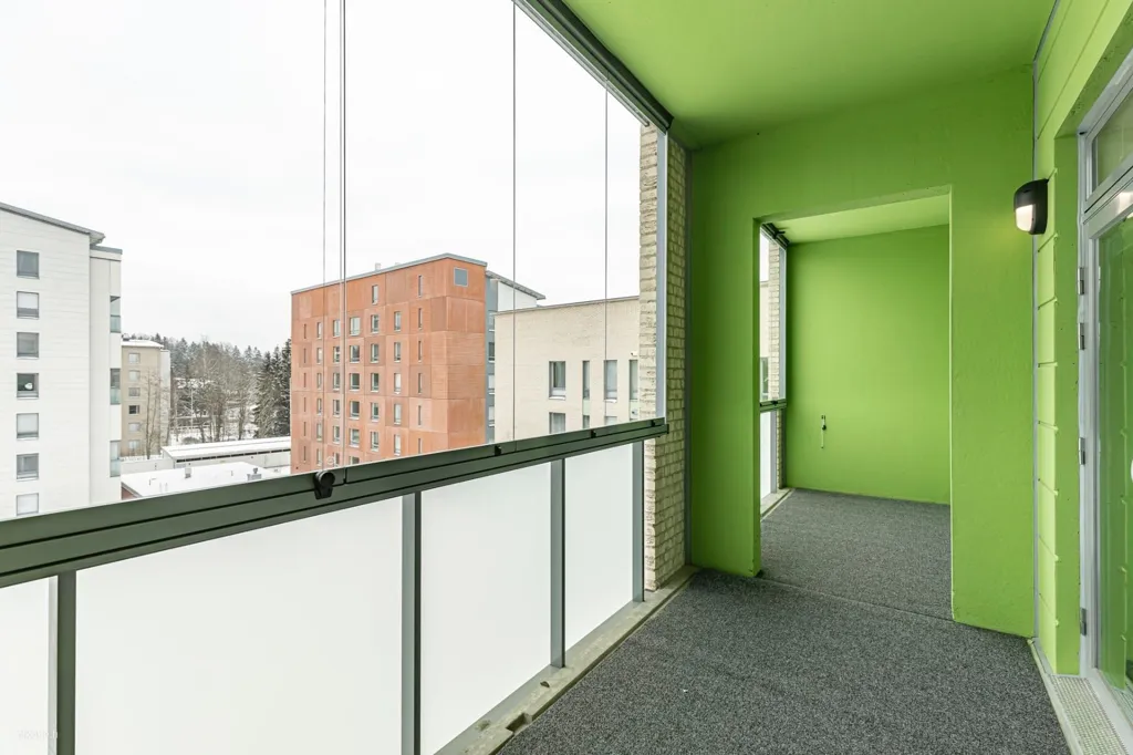 Balcone - Modern Apartment with Balcony in Järvenpää