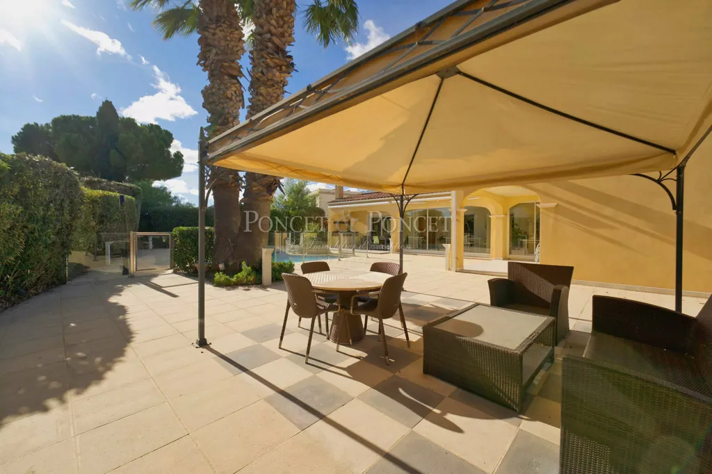 Terrazza - Villa with Pool near Pérols Centre