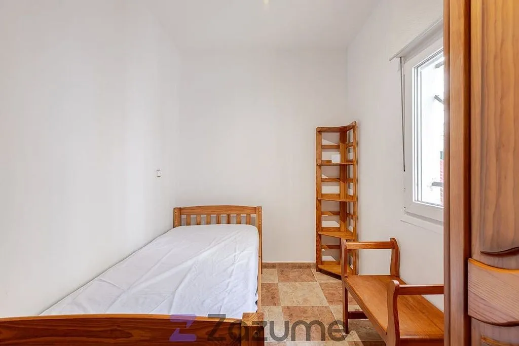Chambres - Furnished Flat with Terrace in Vista Alegre, Madrid