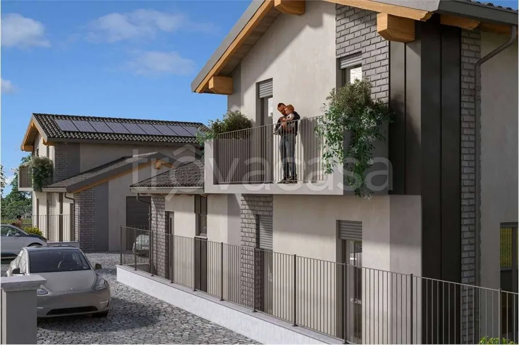 Villa with Private Garden in Fossano