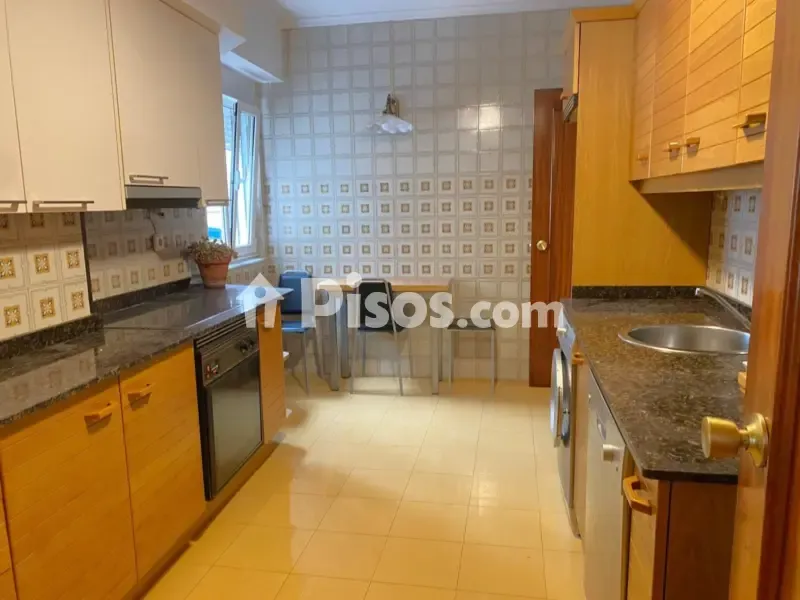 Köök - Apartment with City Views in Torrelavega