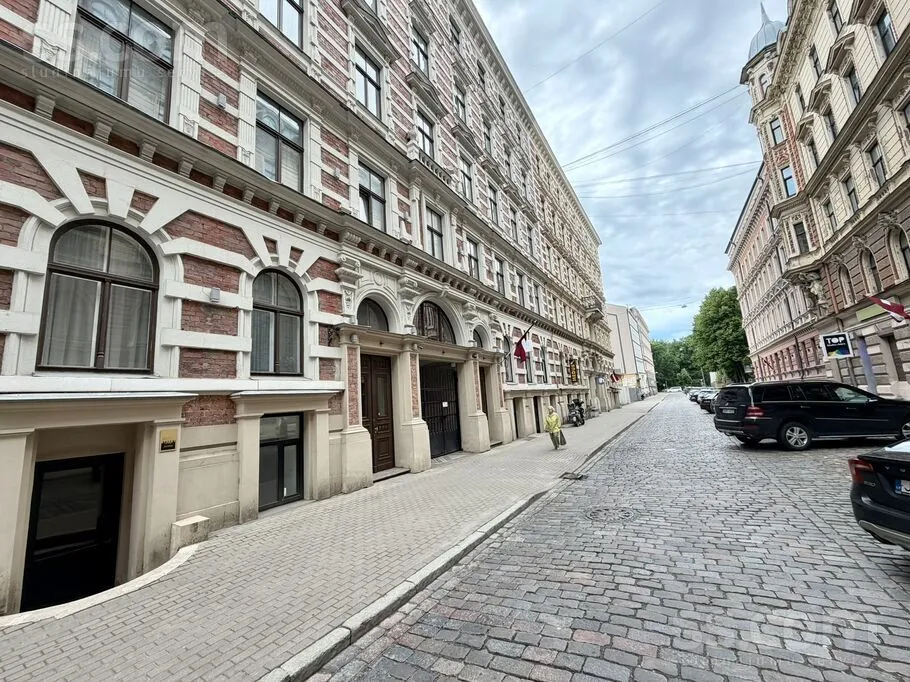 Välivaade - Renovated Studio in Riga Centre