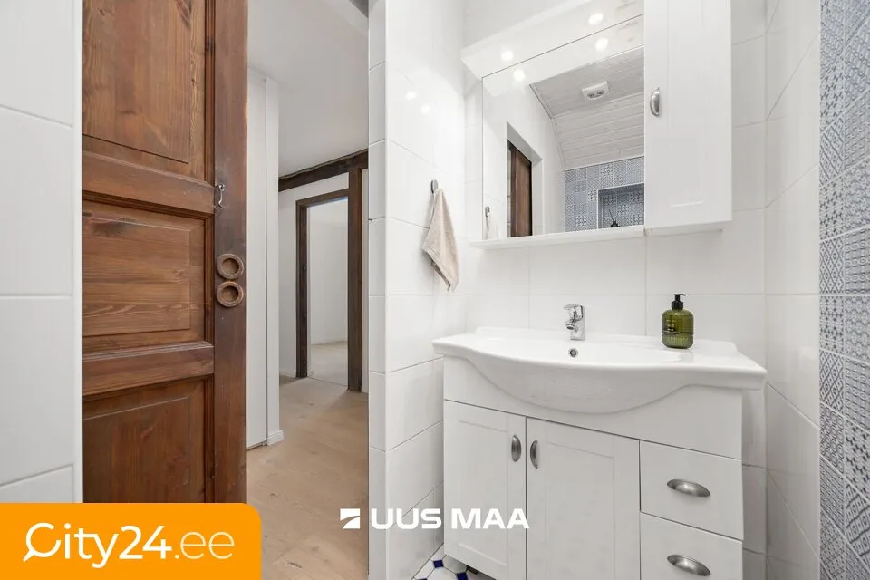 Vannitoad - Flat with Recent Renovation in Tallinn