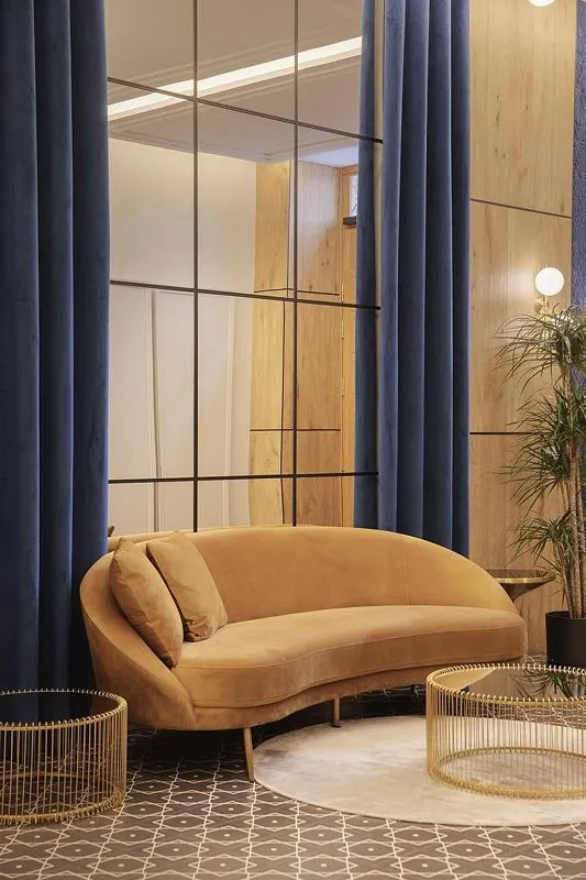 Living Room - Apartment with Pool in Chamberí, Madrid