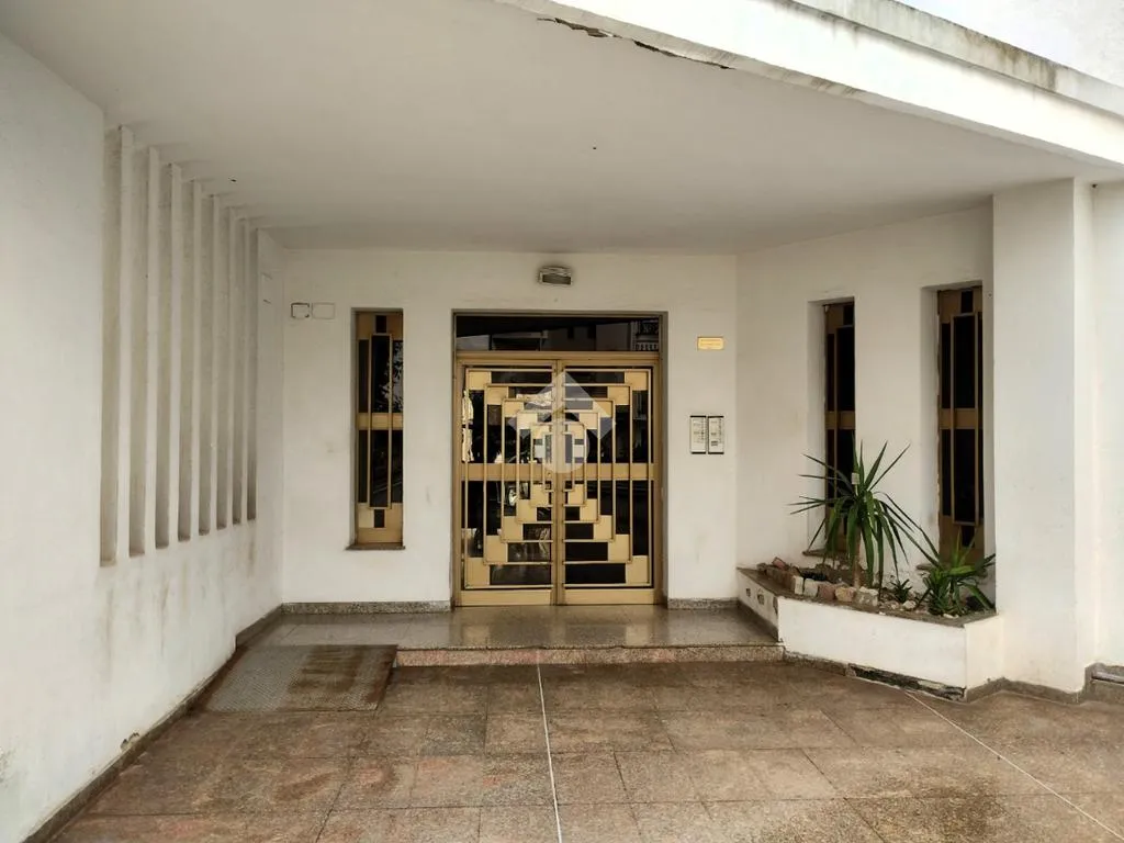 Entrée - Spacious Apartment with Balcony in Castrolibero