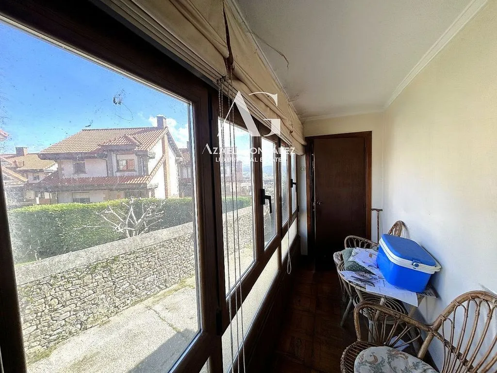 Rõdu - Historic House with Sea Views in Cortiguera