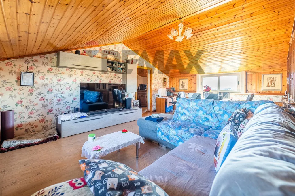 Soggiorno - Chalet-Style Apartment with Terrace in Case Rosse