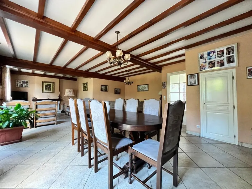 Salle à manger - Maison Familiale avec Terrasse à Chassieu