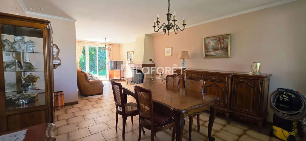 Salle à manger - Maison avec Jardin dans Résidence Sécurisée à Villetaneuse