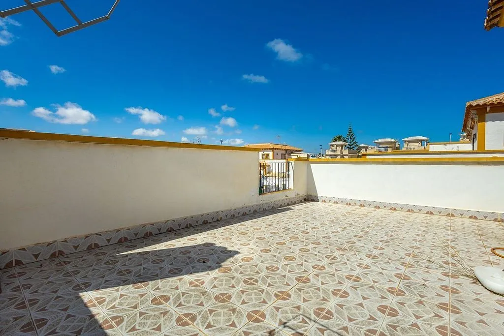 Terrasse - Semi-Detached House with Pool in Torrevieja