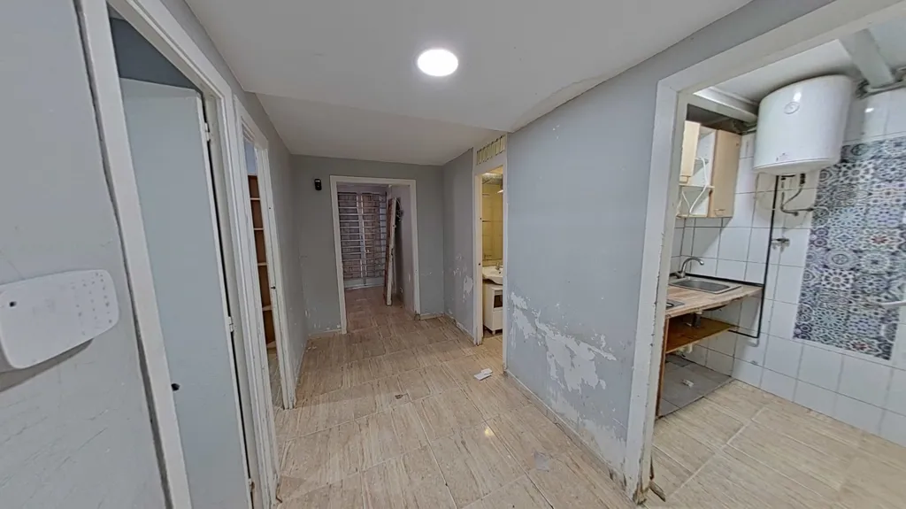 Esik - Apartment with Central Location in El Raval, Barcelona