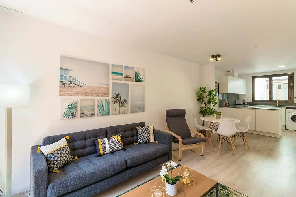 Soggiorno - Furnished Flat with Balcony in El Raval