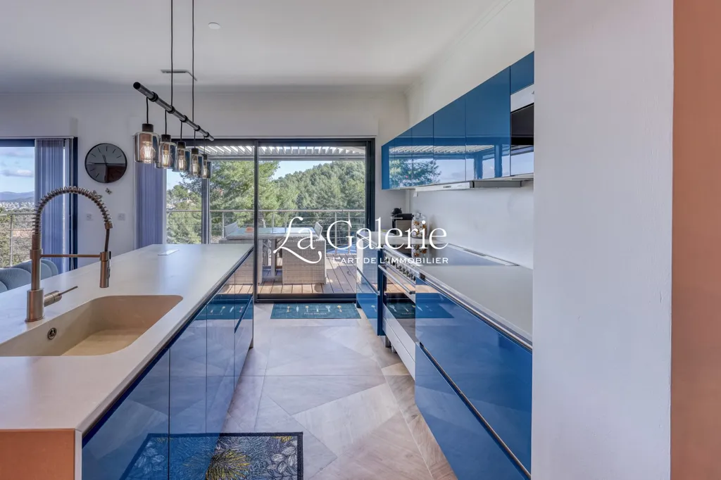 Cucina - Renovated Villa with Pool in Hyères