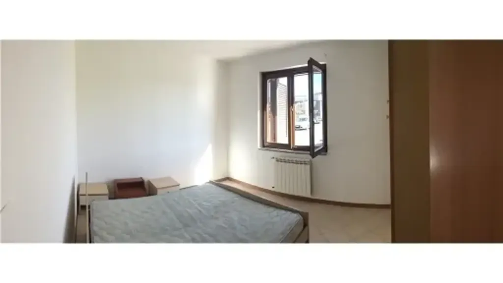 Chambres - Two-Bedroom Apartment with Garden Access in Capraia e Limite