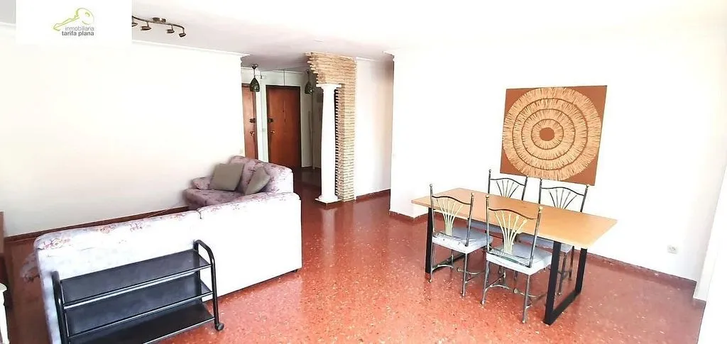 Salle à manger - Fully Furnished Flat with Garden in Benimaclet