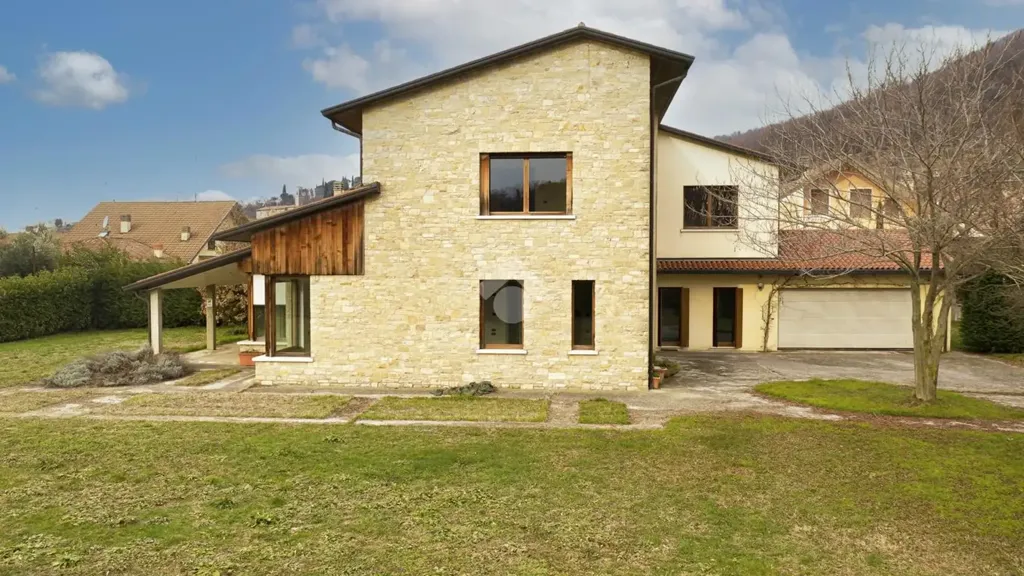 Välivaade - Villa with Pool Potential in Adro