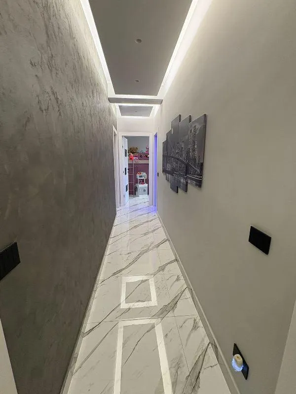 Entrée - Rearfitted Apartment with Balconies in Messina