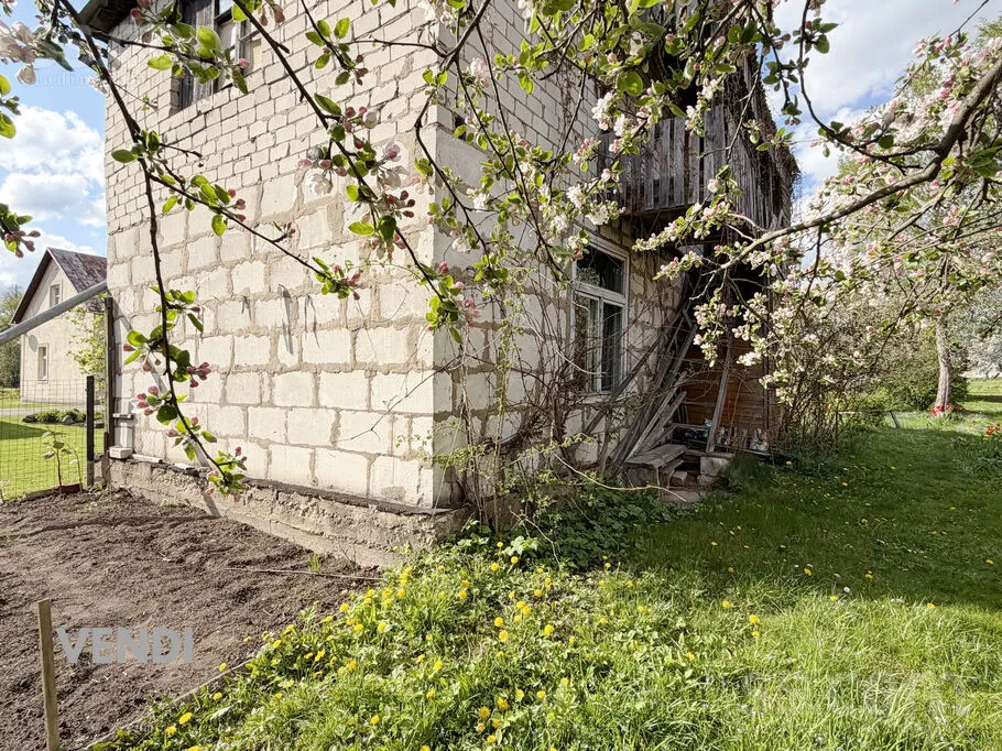Esterno - Land Plot with Orchard in Valmiera