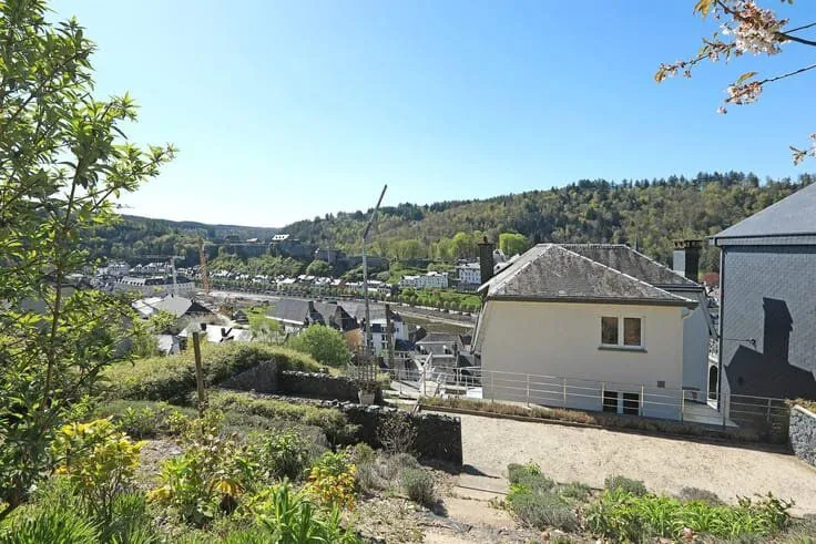 5 magamistoaga maja asukohas Bouillon