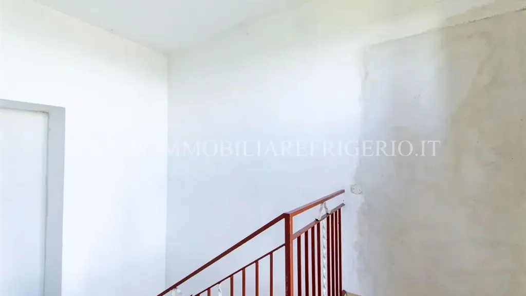 Pièces - Rustic Apartment with Garden in Collepedrino