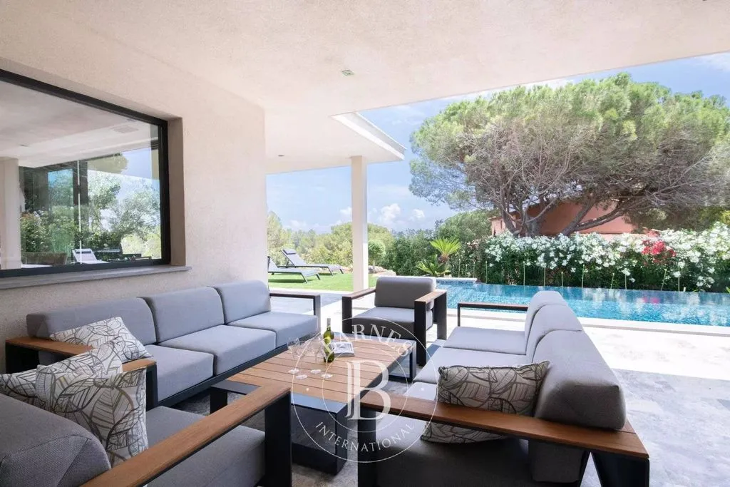 Piscine - Villa Luxe avec Vue Mer à Sainte-Maxime