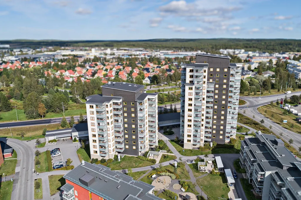 Õhuvaade - Apartment with South-Facing Balcony in Umeå