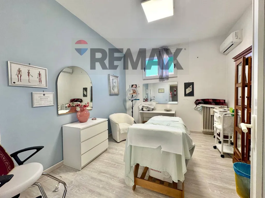 Kabinet - Rearranged Apartment with Terrace in Molfetta