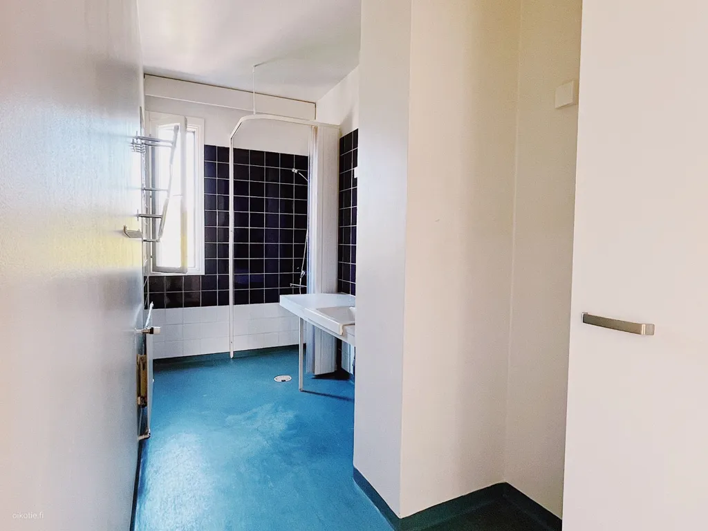 Salles de bain - Apartment with Pool in Mellunmäki, Helsinki