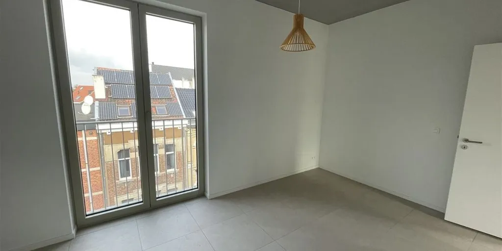 Pièces - Appartement Central avec Terrasse à Anvers