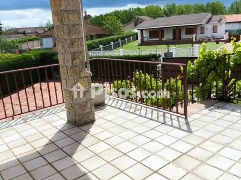 Terrass - Chalet with Pool in Valjunco, Valencia de Don Juan
