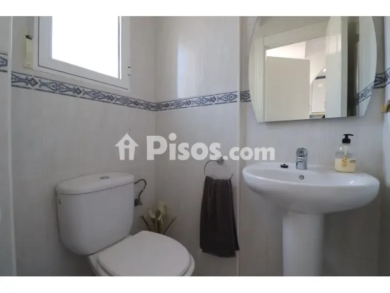 Vannitoad - East-Facing Semi-Detached House with Pool in Algorfa