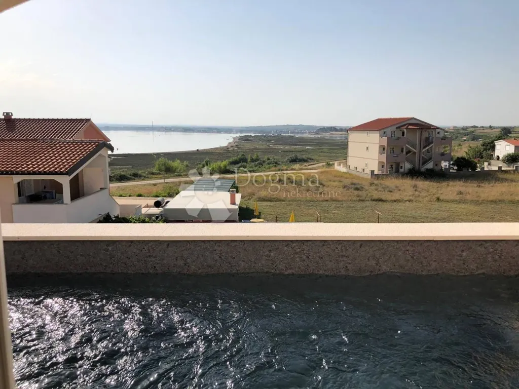 Piscina - Luxury Villa with Heated Pools near Nin Beach