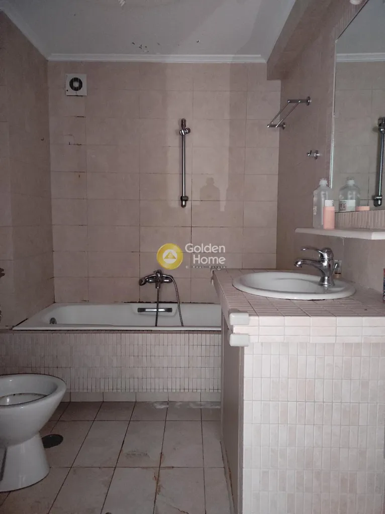 Salles de bain - Apartment with Balcony in Menidi Centre