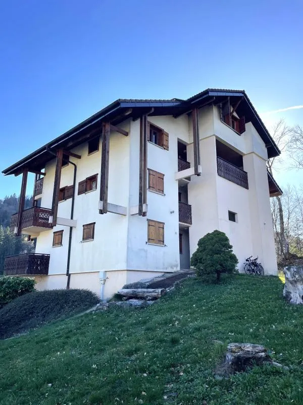 Välivaade - Renovated Flat with Mountain View in Thollon-les-Mémises