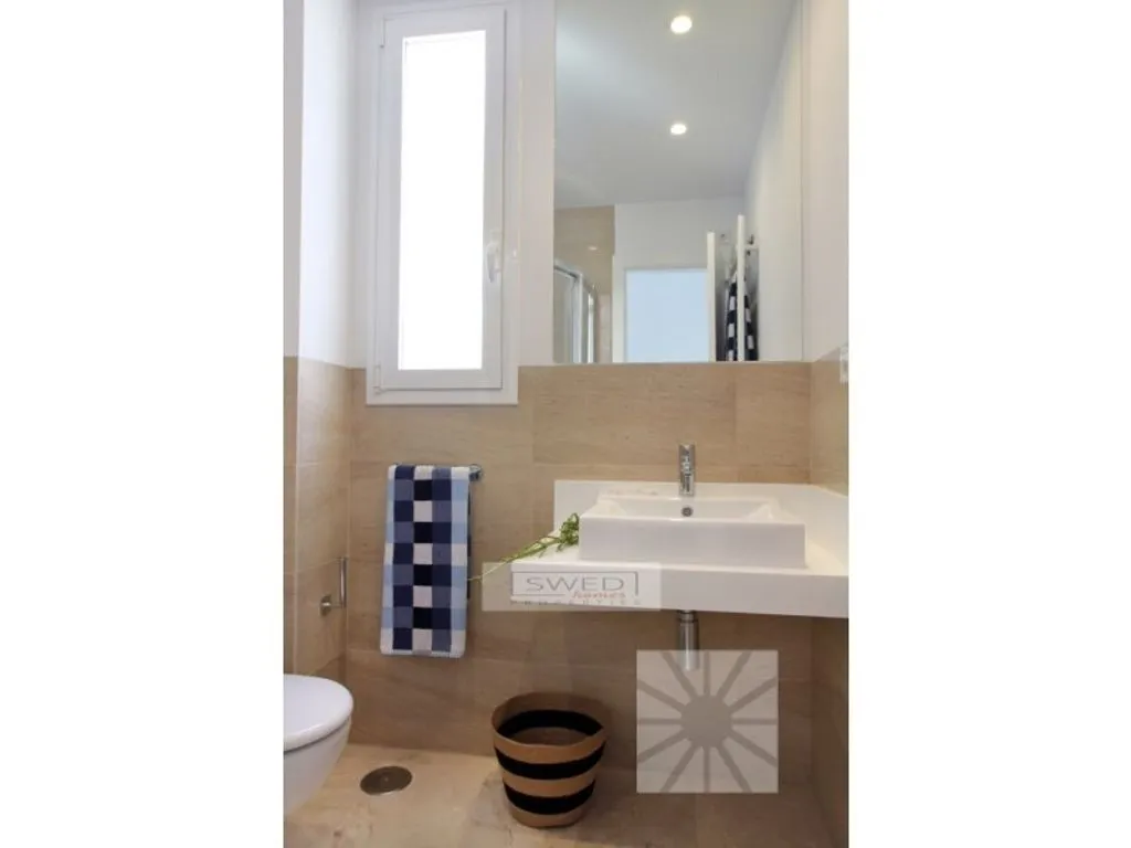 Bathrooms - Luxury House with Sea Views in Altea