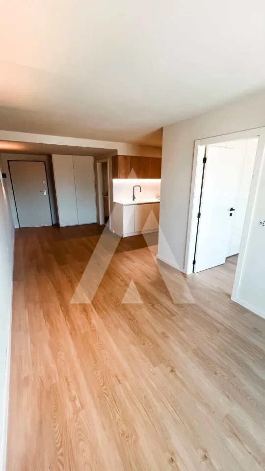 Séjour - T1+1 Apartment with Canal View in Aveiro