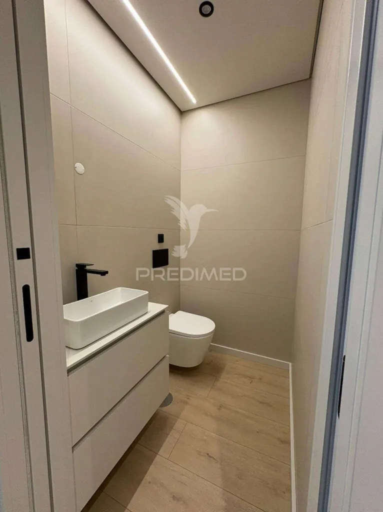 Vannitoad - Modern Studio with Garage in Gondomar S.Cosme
