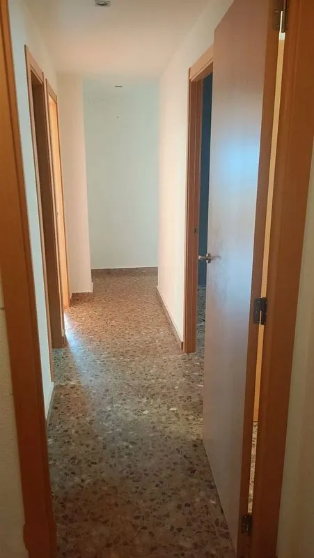 hallway_entrance