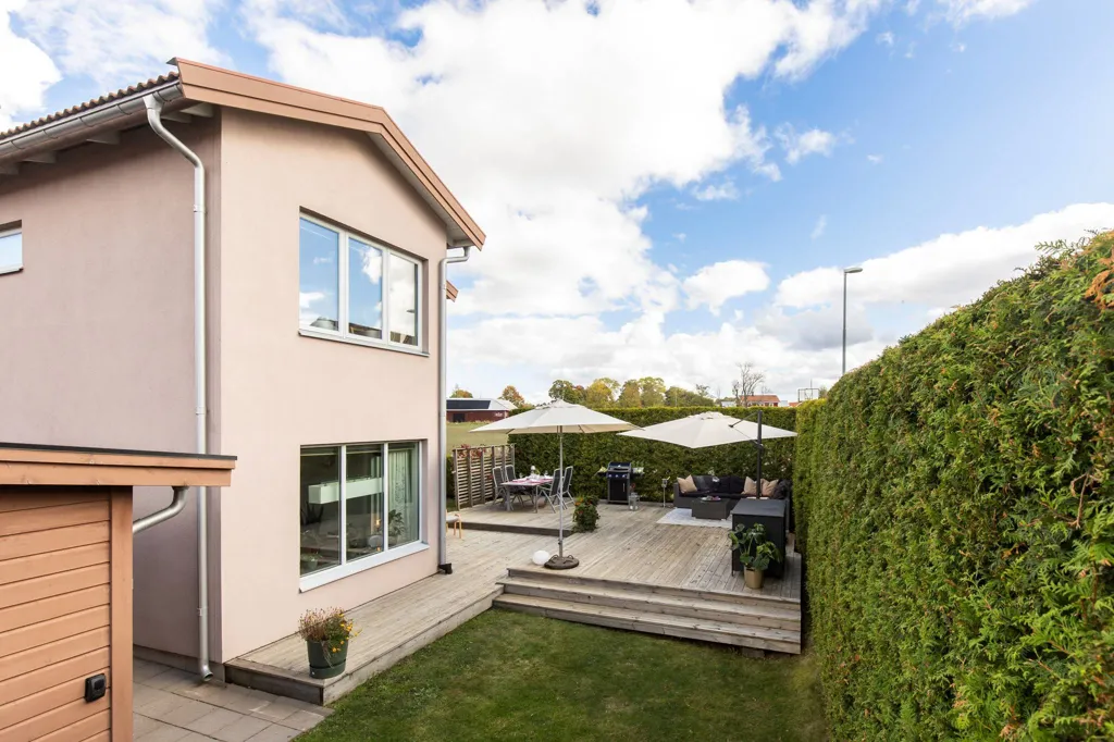 Aed - Contemporary Villa with Open Landscape View in Ormesta