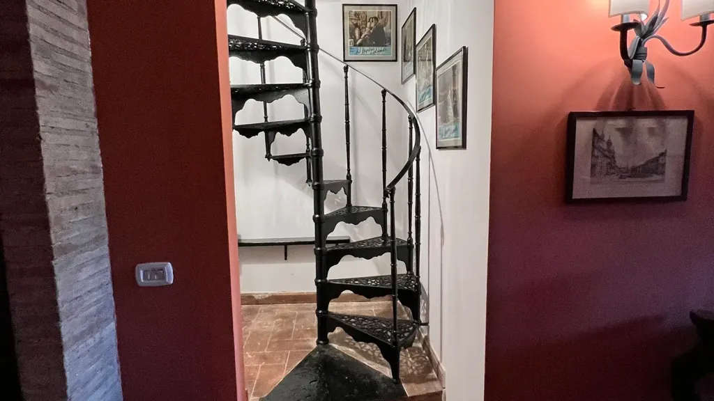 Toad - Noble Apartment in Historic Castle, Morlupo