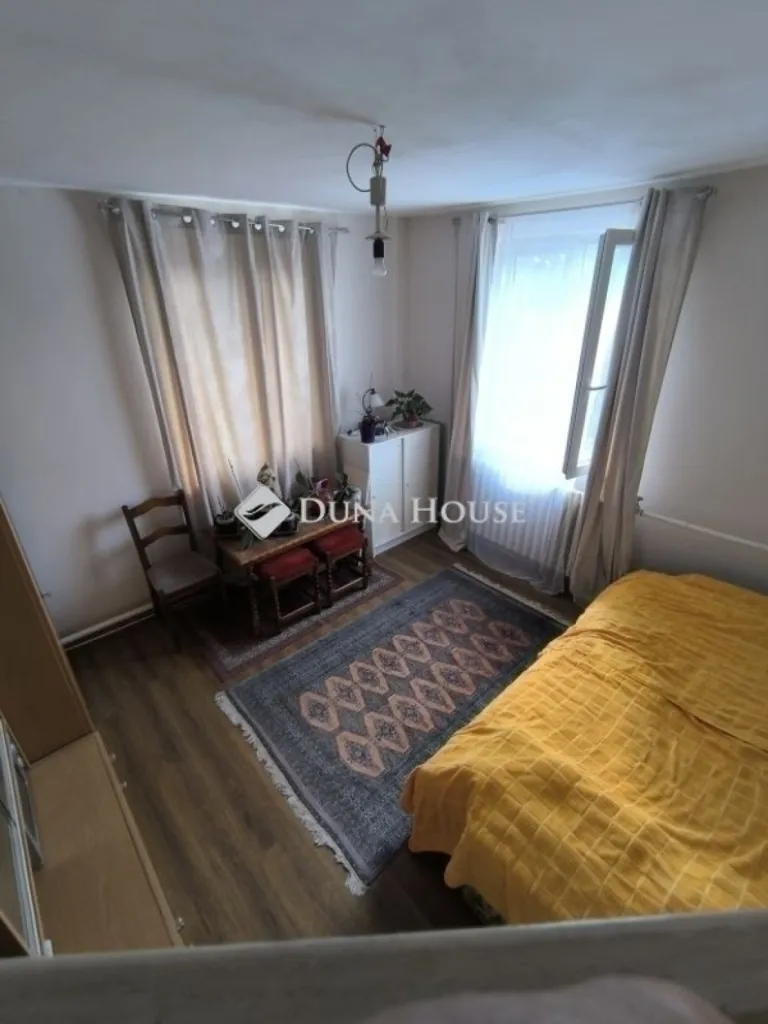 Magamistoad - Family House with Large Plot in Monor