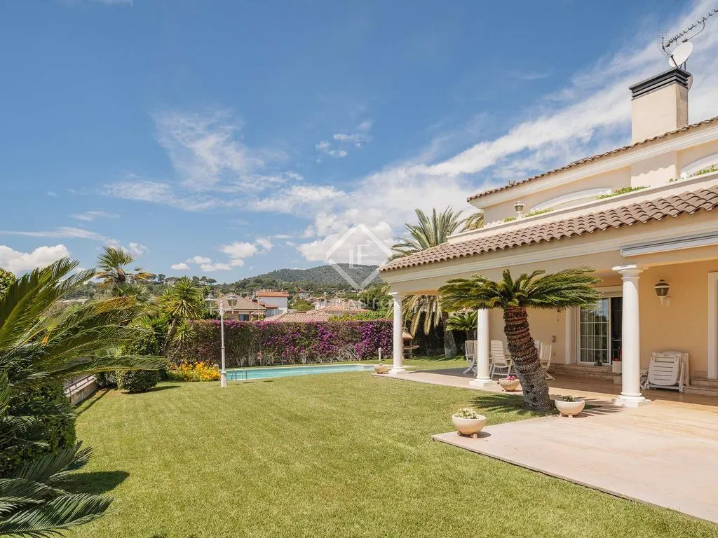 Välivaade - Luxury Villa with Sea View in Vilassar de Dalt