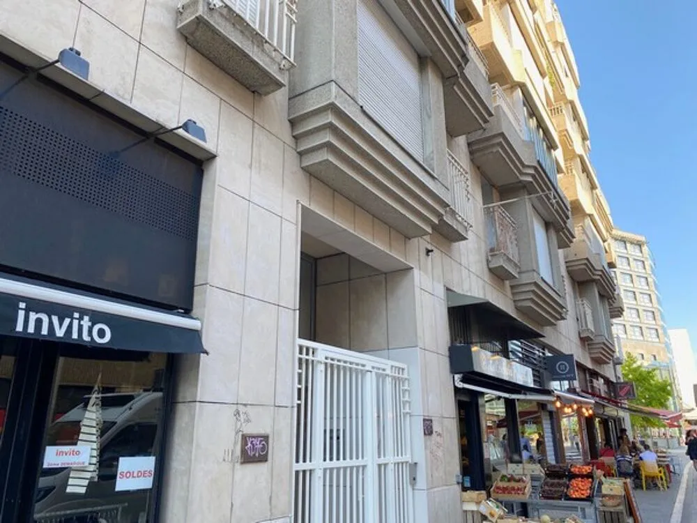 Extérieur - Appartement 2 Pièces avec Terrasse en Centre-Ville de Clermont-Ferrand