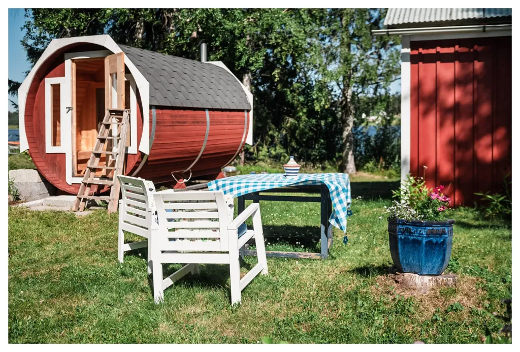 Jardin - Cottage with Waterfront in Stöcke