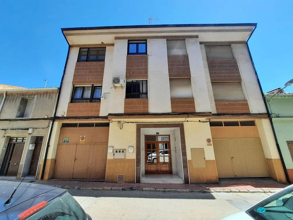 Extérieur - Apartment with Garage and Air Conditioning in Almansa