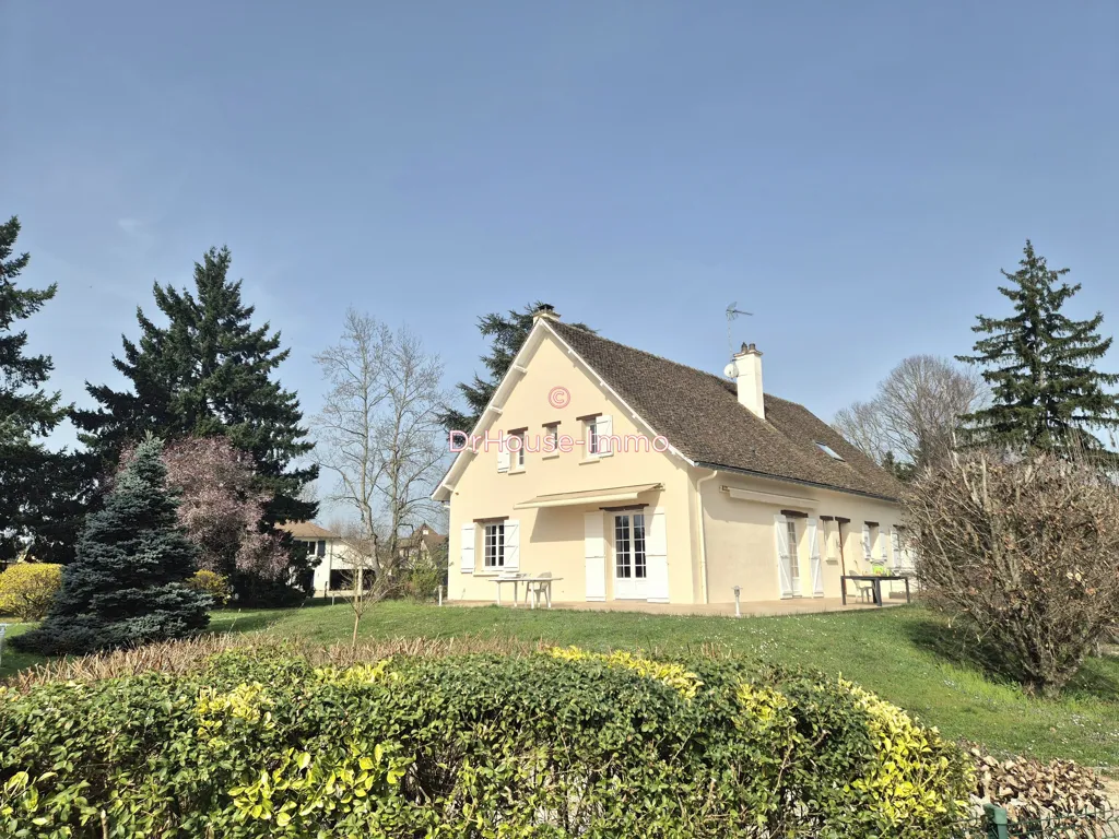 Välivaade - Rénovated House with Pool in Dracy-le-Fort
